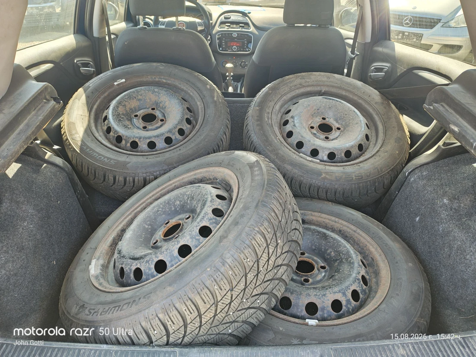 Fiat Punto 1.3i Klimatik 2012г. , снимка 13 - Автомобили и джипове - 55673056