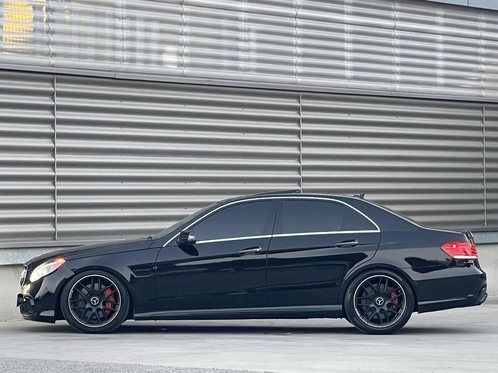 Mercedes-Benz E 63 AMG S ЛИЗИНГ/БАРТЕР, снимка 8 - Автомобили и джипове - 55908394
