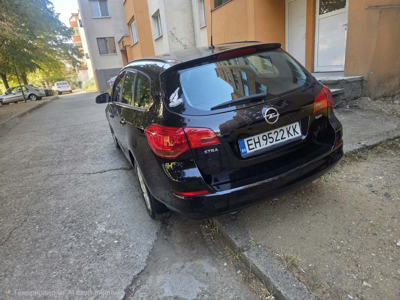 Opel Astra J, снимка 3 - Автомобили и джипове - 56150885