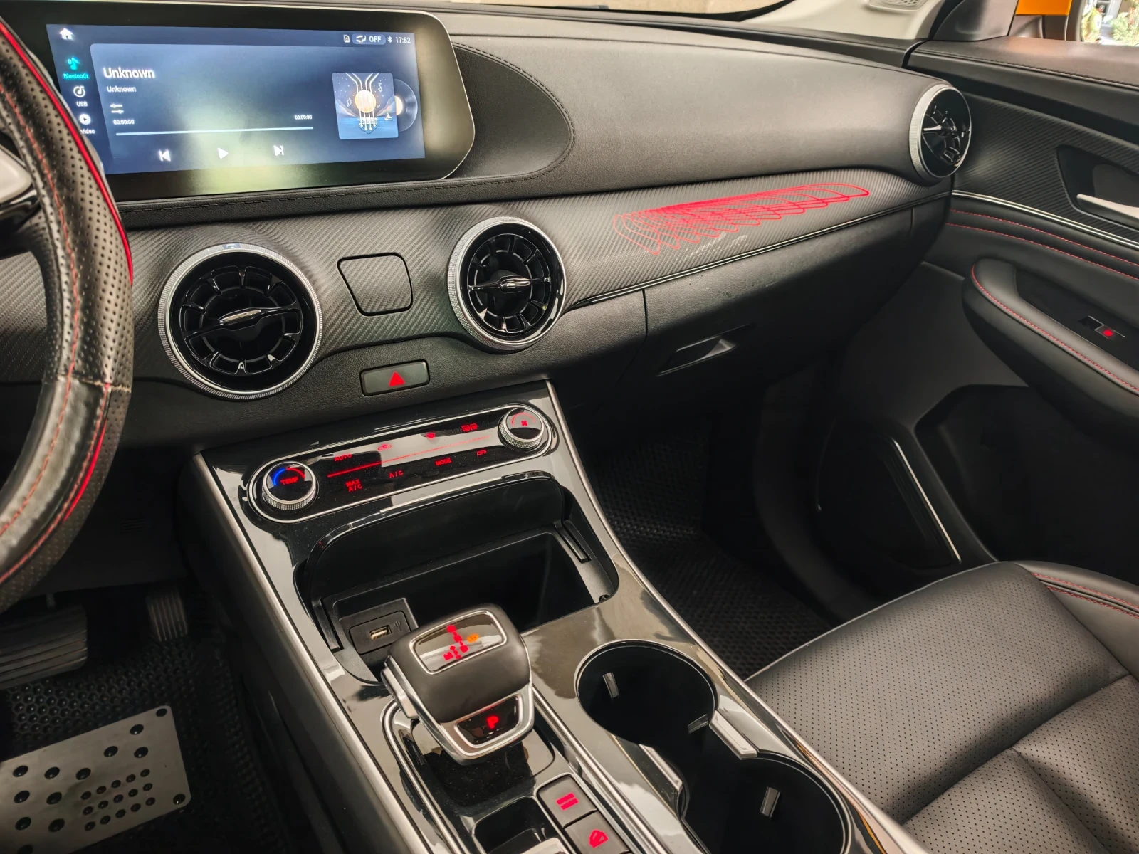 DONGFENG T5-EVO, снимка 4 - Автомобили и джипове - 56427072
