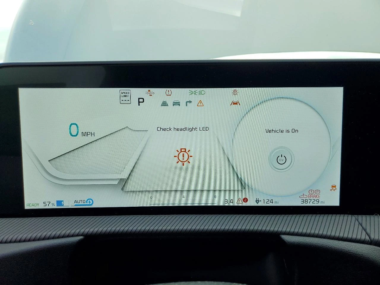 Kia EV6 GT LINE, снимка 9 - Автомобили и джипове - 56611397