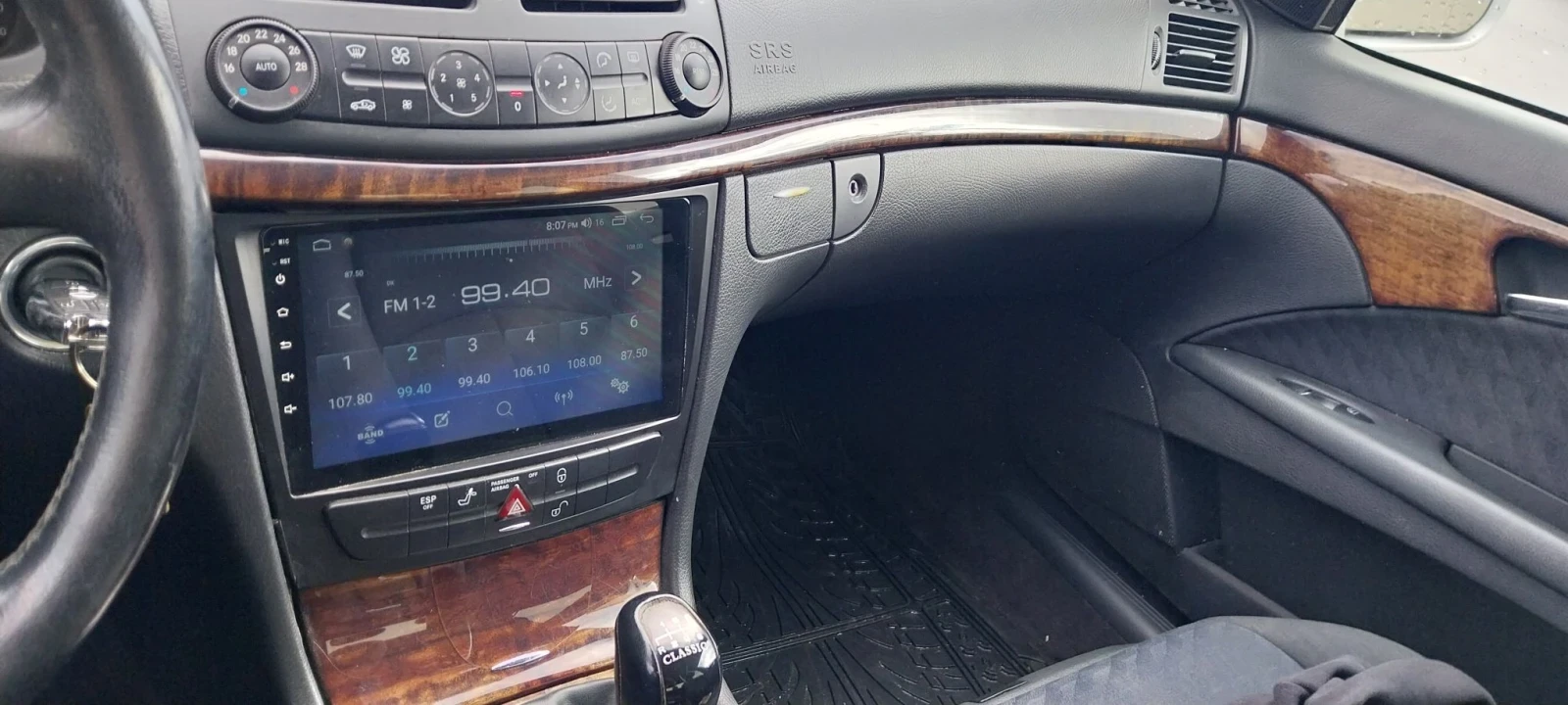 Mercedes-Benz E 220 220 cdi navigation  6ск, снимка 5 - Автомобили и джипове - 56713837