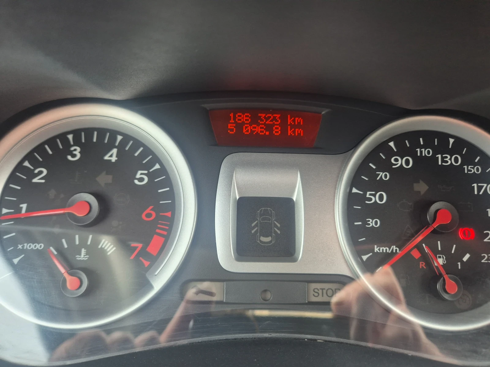 Renault Clio 1.2, ГАЗ, снимка 10 - Автомобили и джипове - 56745709