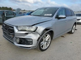 Audi Q7  1