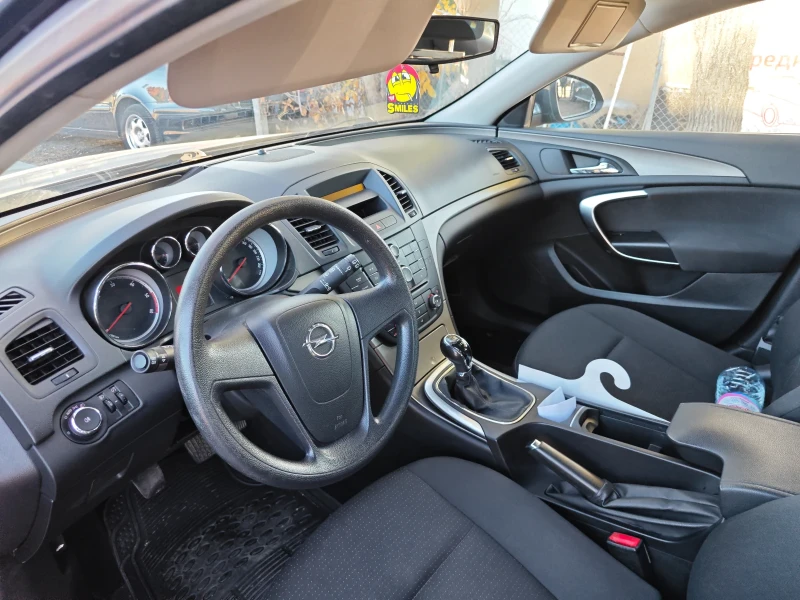 Opel Insignia 2.0-CDTI, снимка 10 - Автомобили и джипове - 47315036