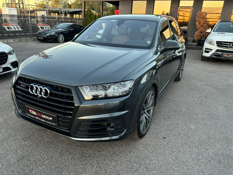 Audi SQ7 4.0 V8T* S Line+ * MATRIX* Pano* Dis* Carbon* BOSE, снимка 2 - Автомобили и джипове - 47440718