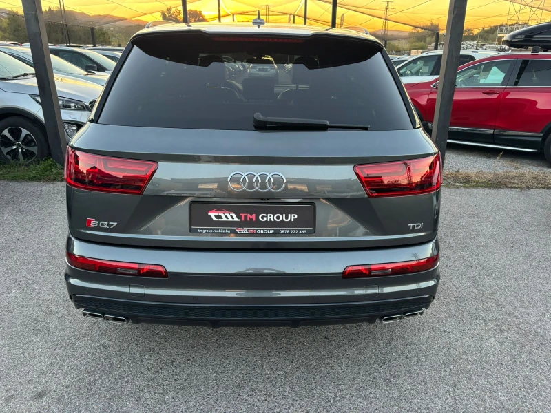 Audi SQ7 4.0 V8T* S Line+ * MATRIX* Pano* Dis* Carbon* BOSE, снимка 5 - Автомобили и джипове - 47440718