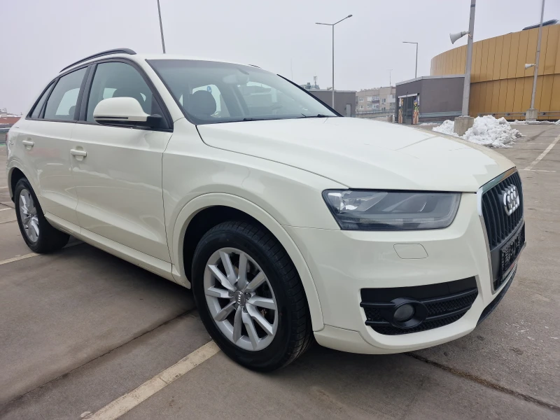 Audi Q3 2.0 TDI, снимка 3 - Автомобили и джипове - 48737059