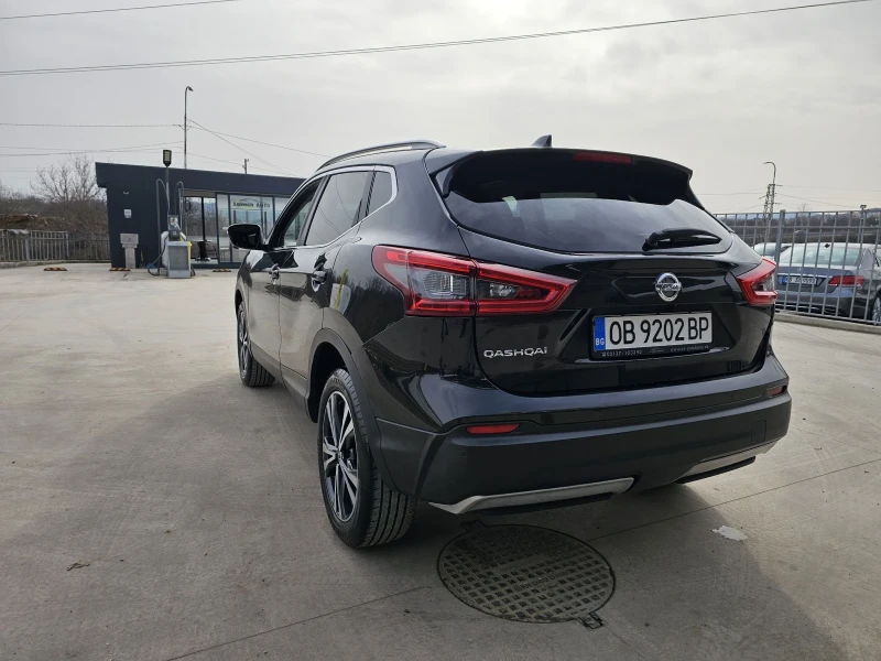 Nissan Qashqai 1.5dci, снимка 6 - Автомобили и джипове - 49451886