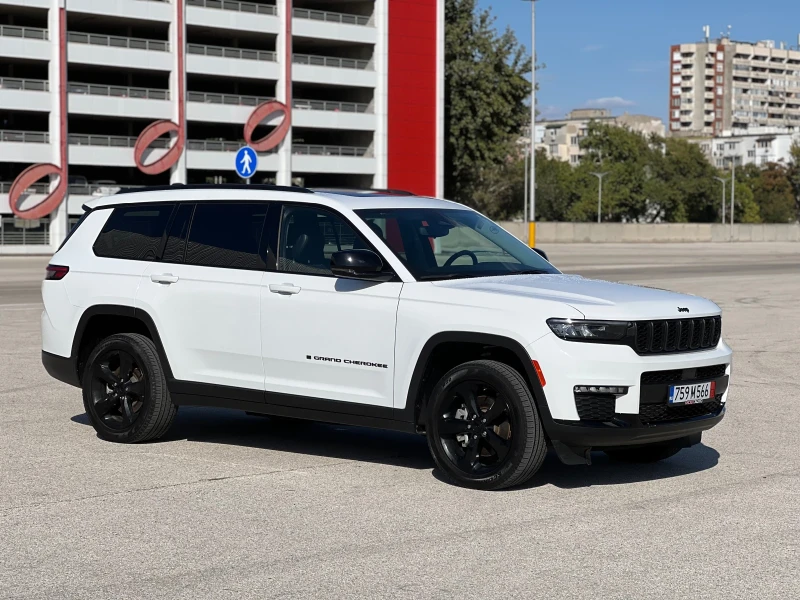 Jeep Grand cherokee 6 местен/32 000км, снимка 3 - Автомобили и джипове - 52777606