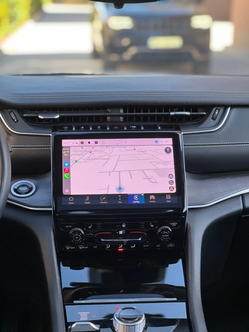 Jeep Grand cherokee 6 местен/32 000км, снимка 11 - Автомобили и джипове - 52777606