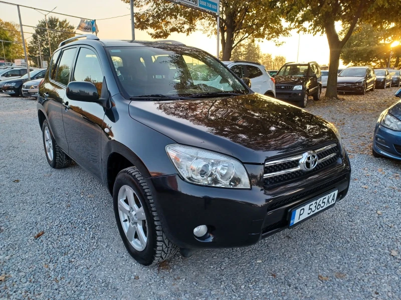 Toyota Rav4 2.2-136D4D! 4Х4! НАВИГАЦИЯ! КАМЕРА!, снимка 3 - Автомобили и джипове - 52089332