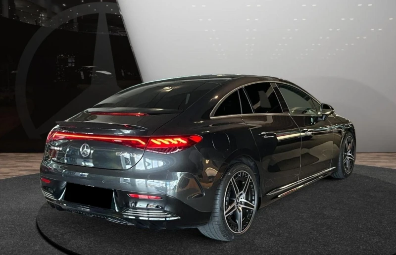 Mercedes-Benz EQE 43 AMG 4-MATIC PANORAMA BURMESTER AIRMATIC, снимка 3 - Автомобили и джипове - 52516758