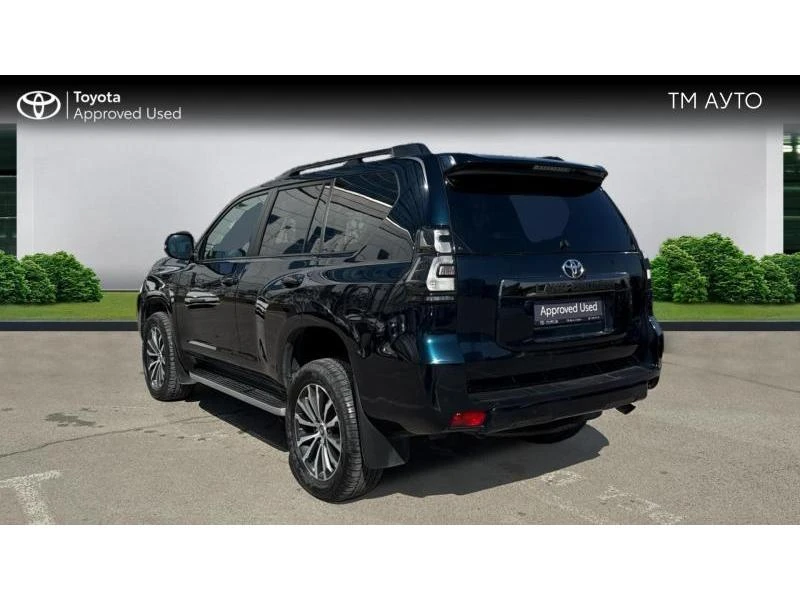 Toyota Land cruiser Luxury, снимка 2 - Автомобили и джипове - 49389935