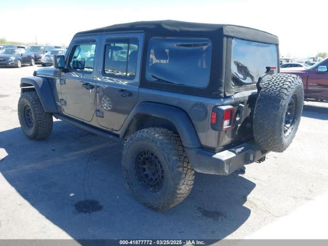 Jeep Wrangler UNLIMITED SPORT 4X4 - изображение 3