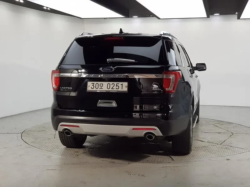 Ford Explorer 3.5 LIMITED AWD , снимка 4 - Автомобили и джипове - 55702775