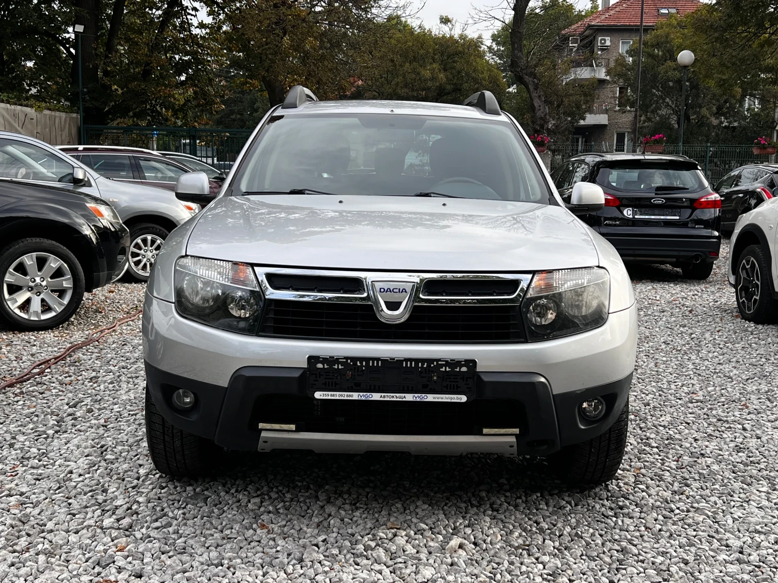 Dacia Duster 1.6i 105k.c. - 4X4 - ОТЛИЧНО СЪСТЯНИЕ! - изображение 2