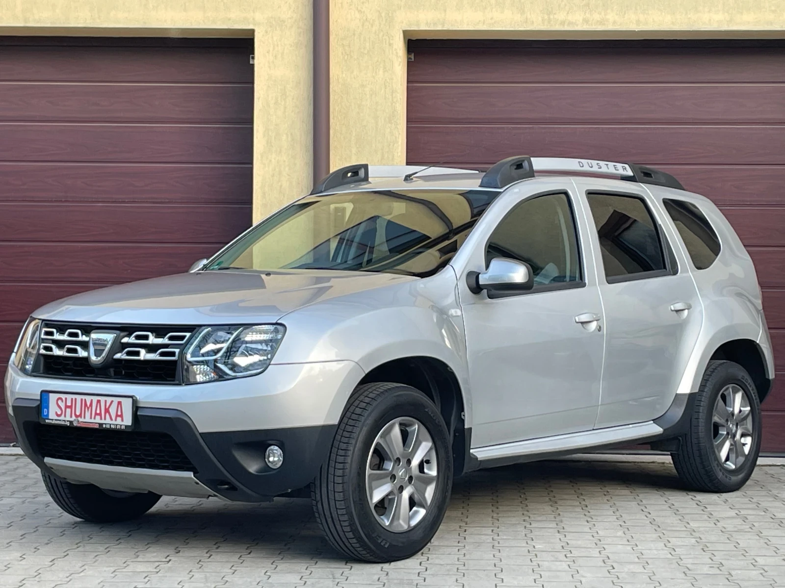 Dacia Duster LPG-1.6i-115ps Пълна Сервизна История! - изображение 2