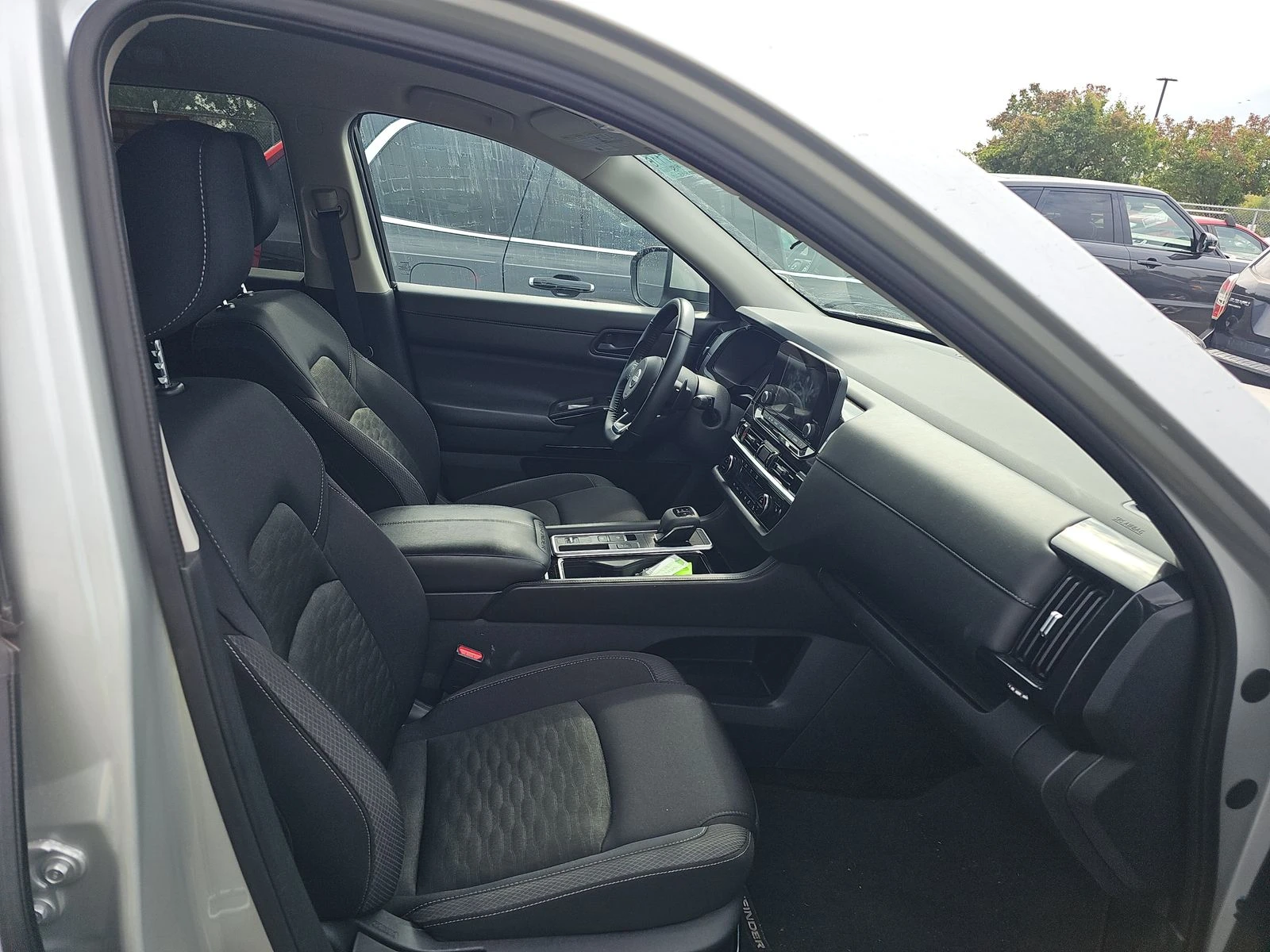 Nissan Pathfinder *  *  | Mobile.bg   11