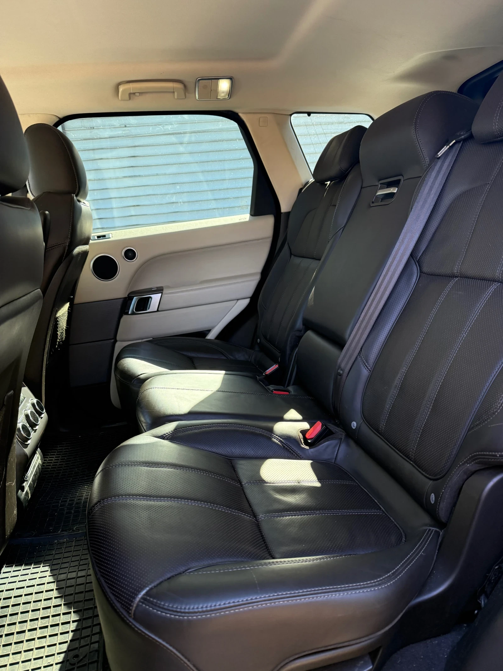 Land Rover Range Rover Sport HSE SDVS, снимка 7 - Автомобили и джипове - 53842415