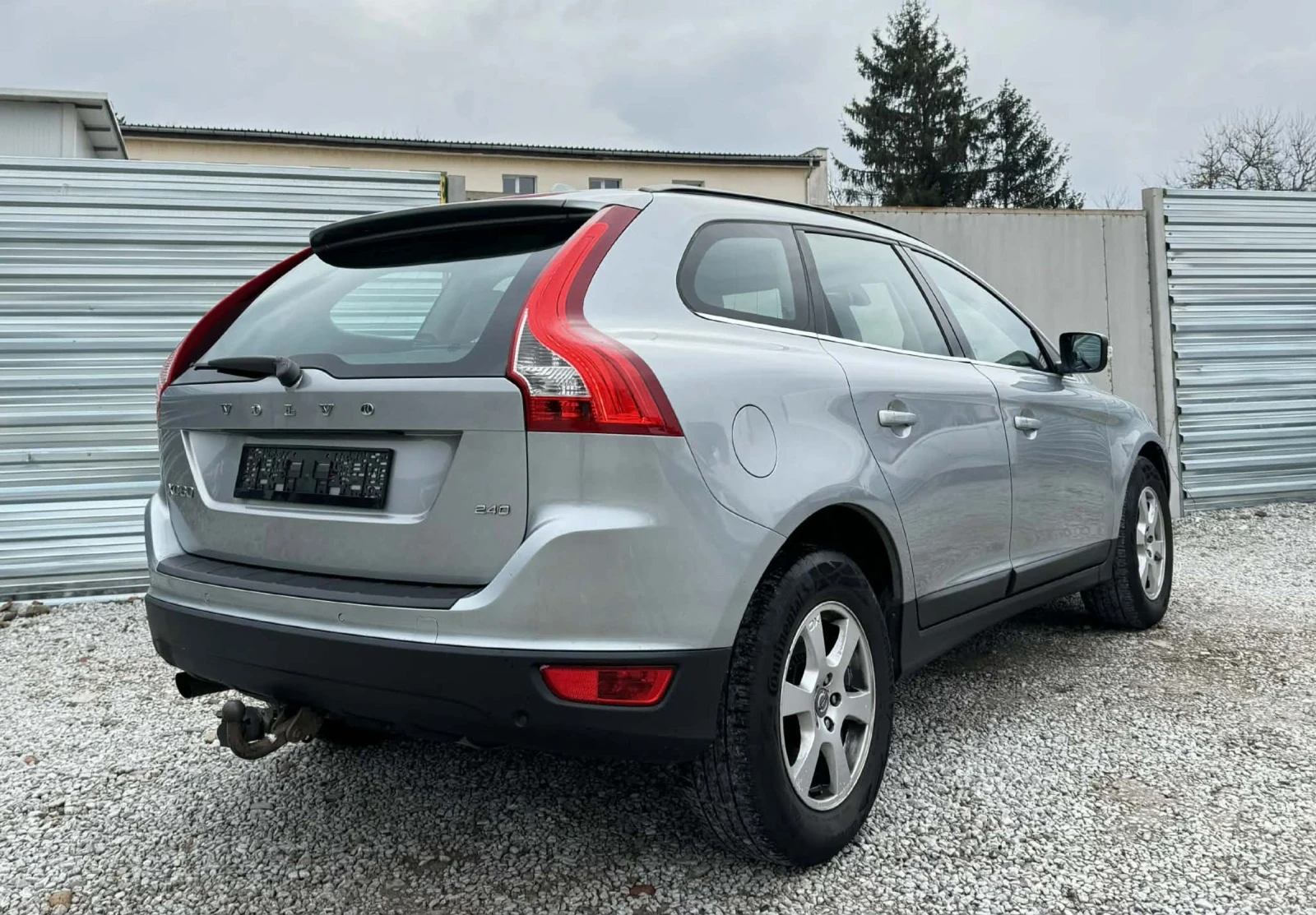 Volvo XC60 АВТОМАТ* ПАРКТРОНИК , снимка 5 - Автомобили и джипове - 53968510