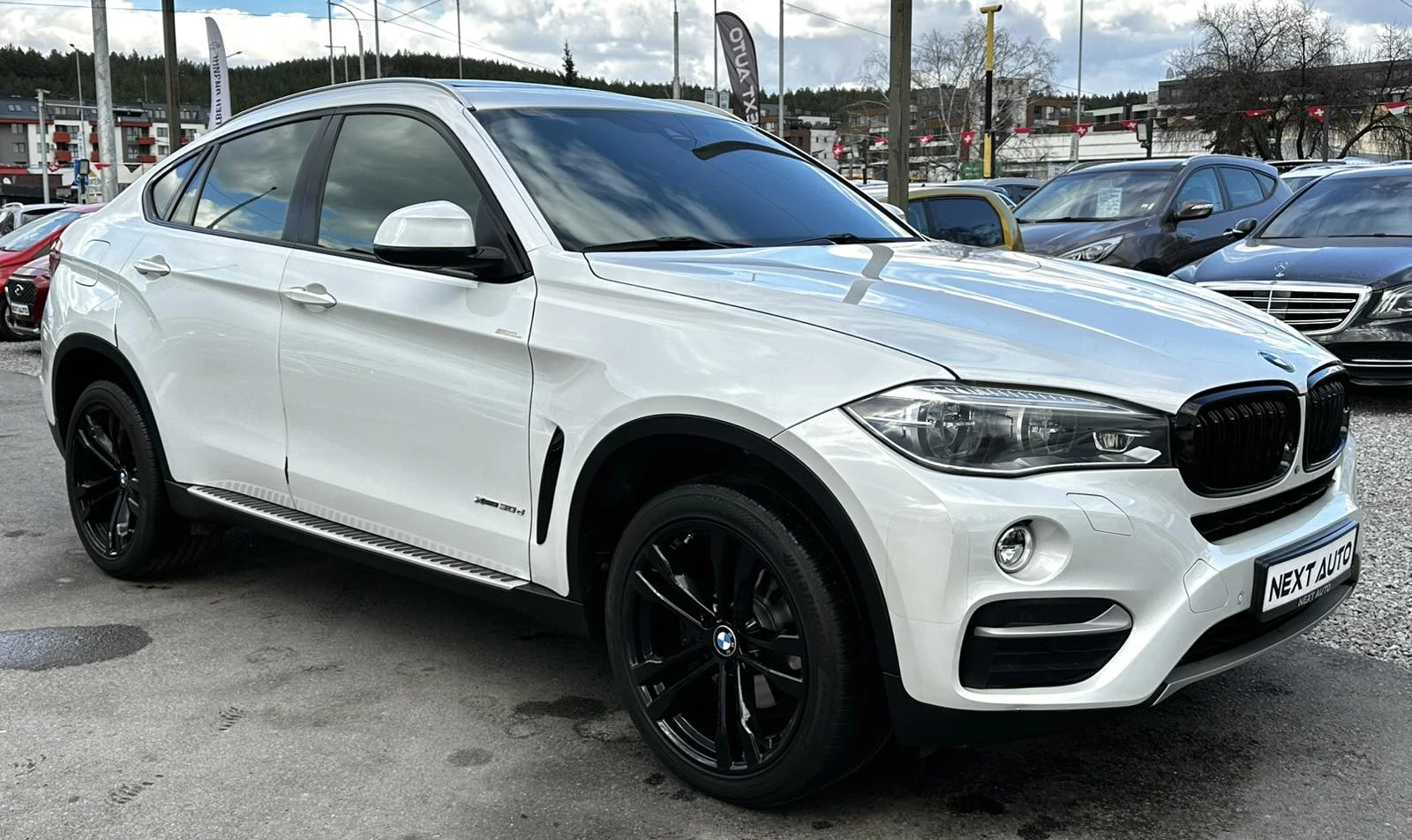 BMW X6 3.0D 258HP M PACK HUD HARMAN/KARDON ШИБЕДАХ, снимка 3 - Автомобили и джипове - 53988457