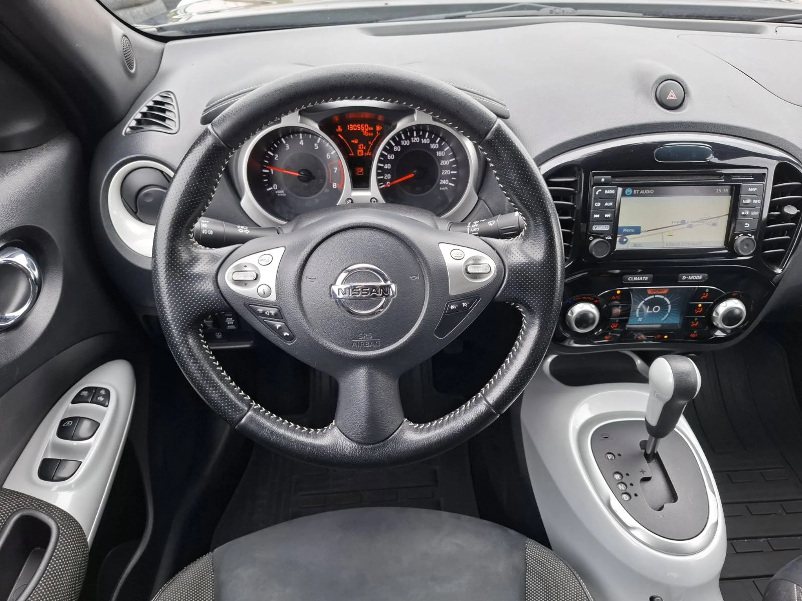 Nissan Juke 1.6i-4X4-TEKNA Edition, снимка 9 - Автомобили и джипове - 54047327
