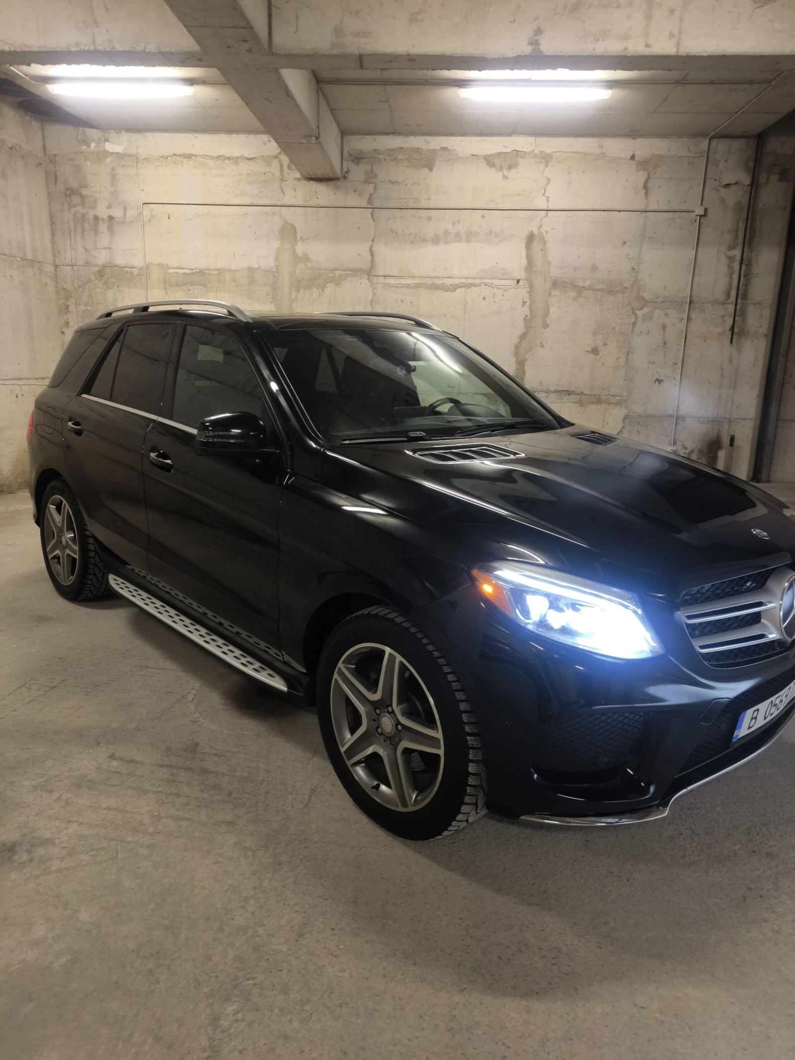 Mercedes-Benz GLE 350 AMG Optic, снимка 3 - Автомобили и джипове - 54200522