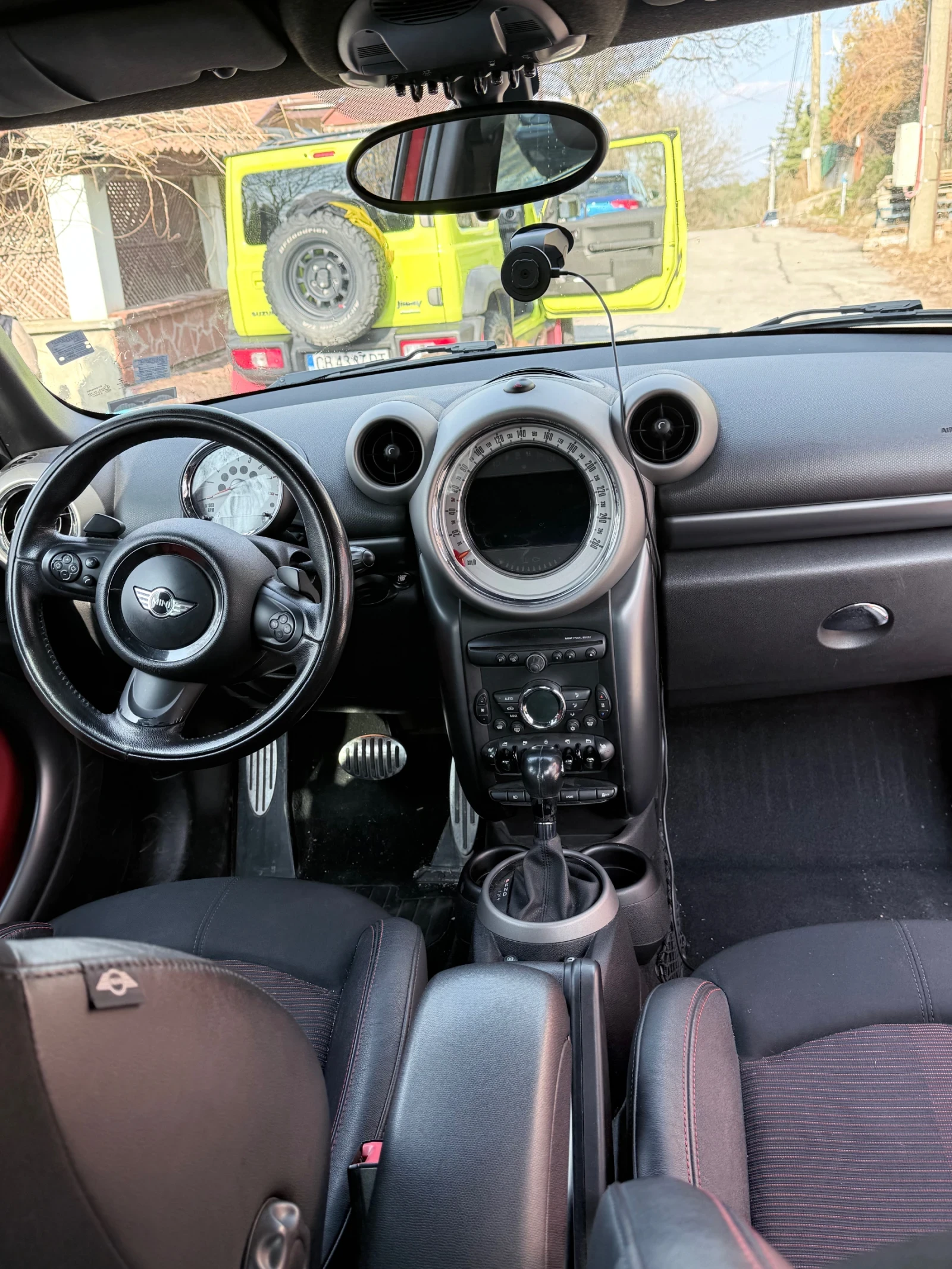 Mini Countryman Cooper S, снимка 8 - Автомобили и джипове - 54313639