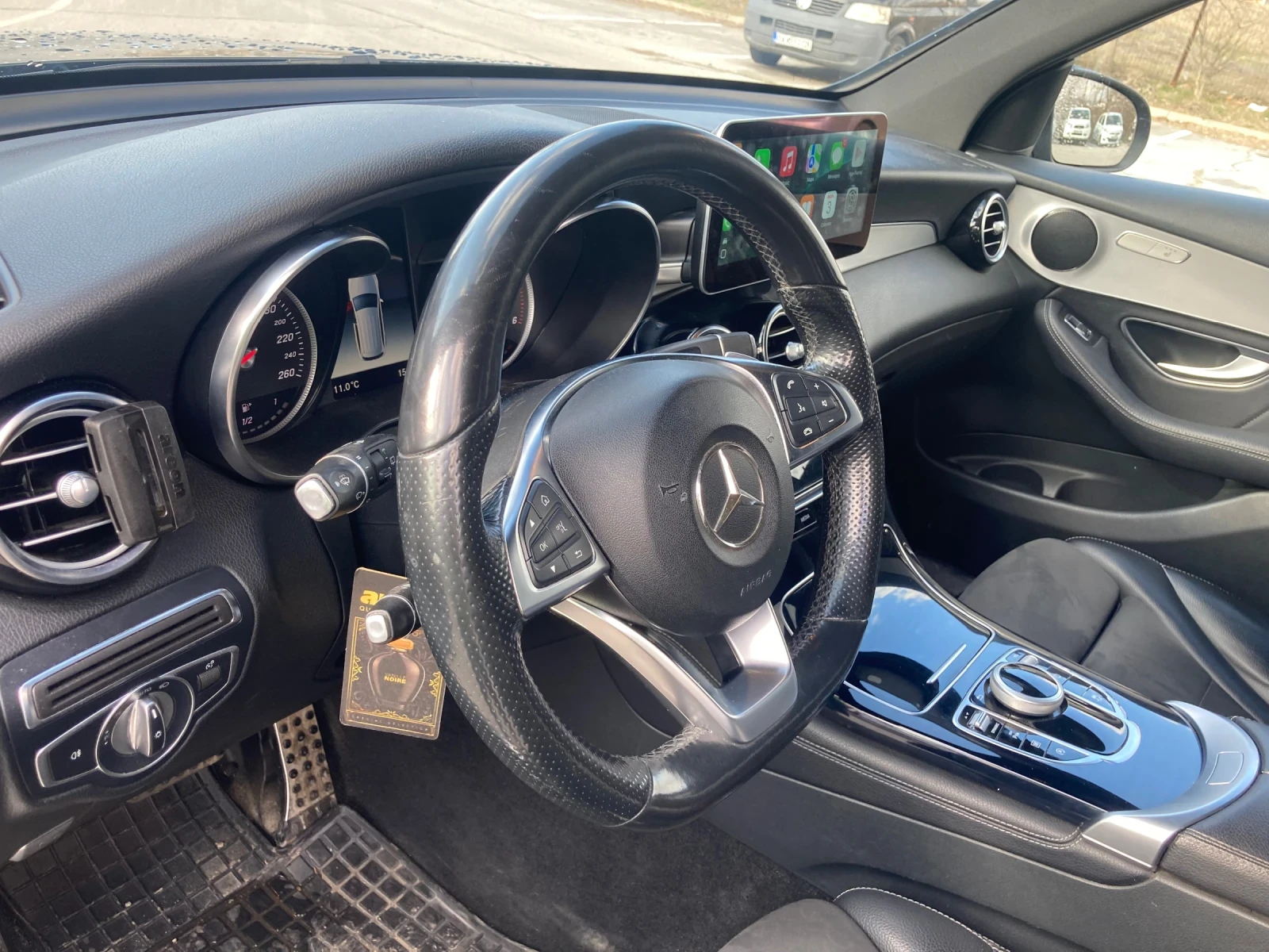 Mercedes-Benz GLC 220, снимка 6 - Автомобили и джипове - 54971807