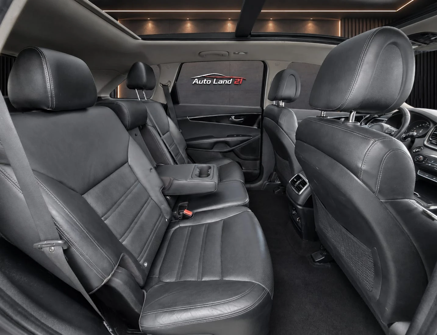 Kia Sorento 2.2CRDI* 200кс* AWD* 6+ 1* 175000км, снимка 11 - Автомобили и джипове - 55785412