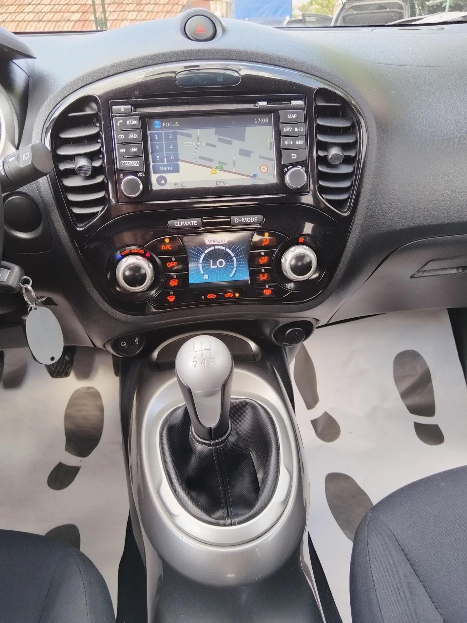 Nissan Juke 1.6 i GPL evro6 Ful ekstri, снимка 9 - Автомобили и джипове - 55785756