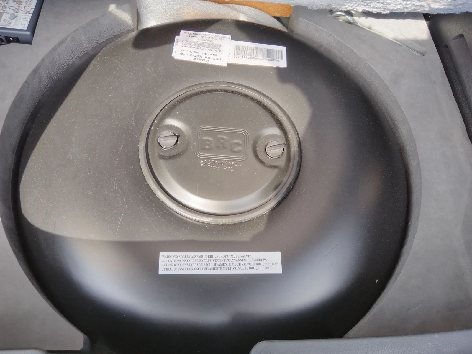 Nissan Juke 1.6 i GPL evro6 Ful ekstri, снимка 6 - Автомобили и джипове - 55785756
