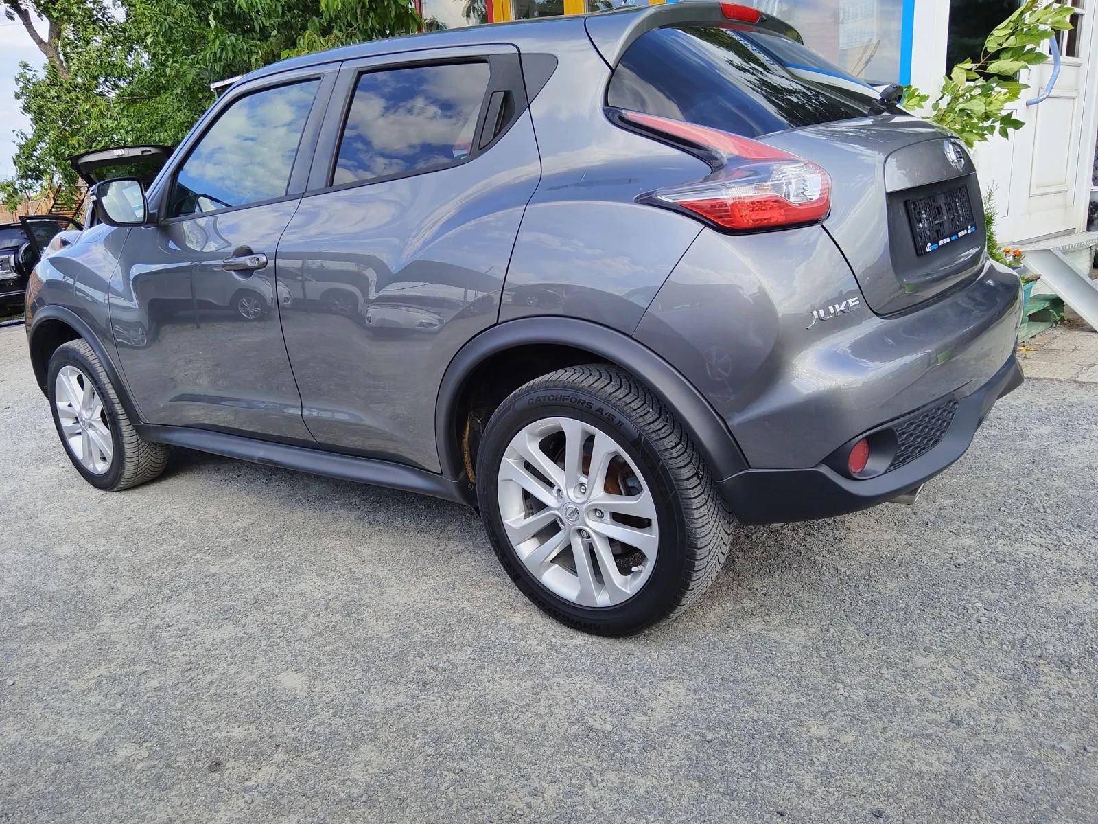 Nissan Juke 1.6 i GPL evro6 Ful ekstri, снимка 5 - Автомобили и джипове - 55785756