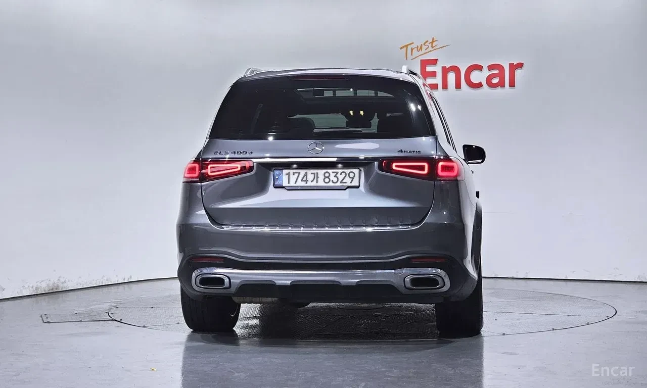 Mercedes-Benz GLS 400 AMG* LINE* BURMESTER* ОБДУХВАНЕ* ДИСТРОНИК* МАСАЖ*, снимка 4 - Автомобили и джипове - 55929830