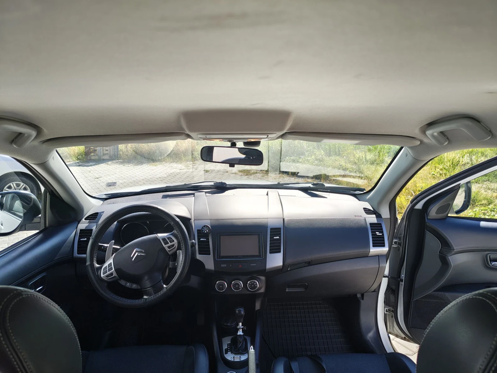 Citroen C-Crosser, снимка 9 - Автомобили и джипове - 56395229