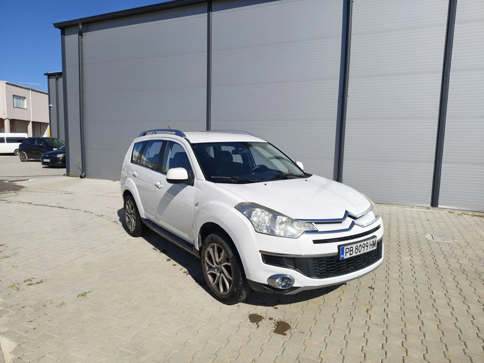 Citroen C-Crosser, снимка 2 - Автомобили и джипове - 56395229