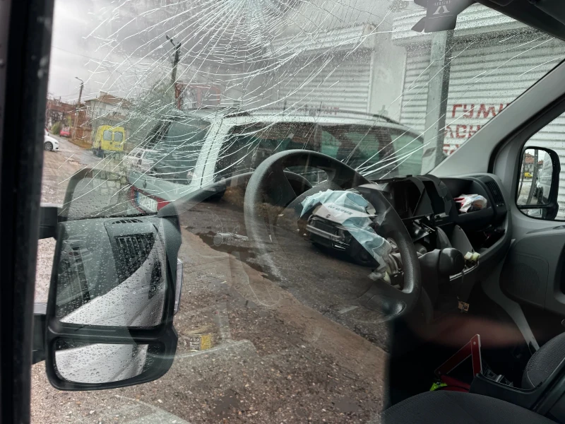 Citroen Jumper 2.2 Дизел Хладилен, снимка 9 - Бусове и автобуси - 53275176