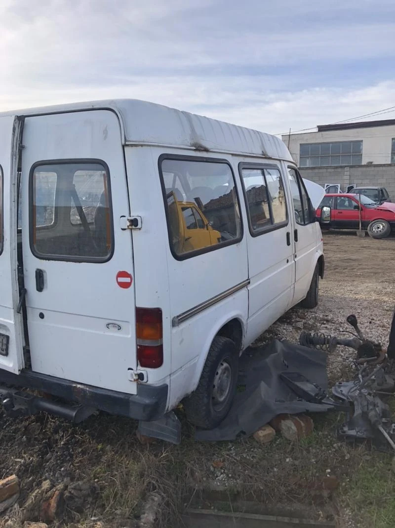 Ford Transit 2.5, снимка 6 - Бусове и автобуси - 31560438