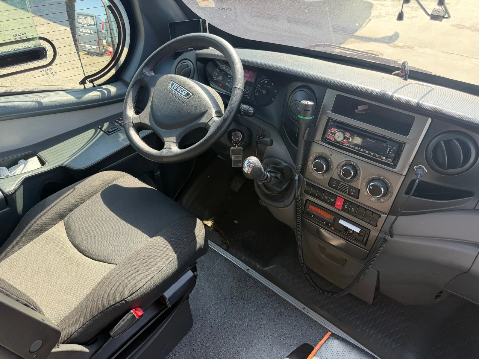 Iveco Daily 65C Unvi 30 ����� | Mobile.bg � ����������� 17