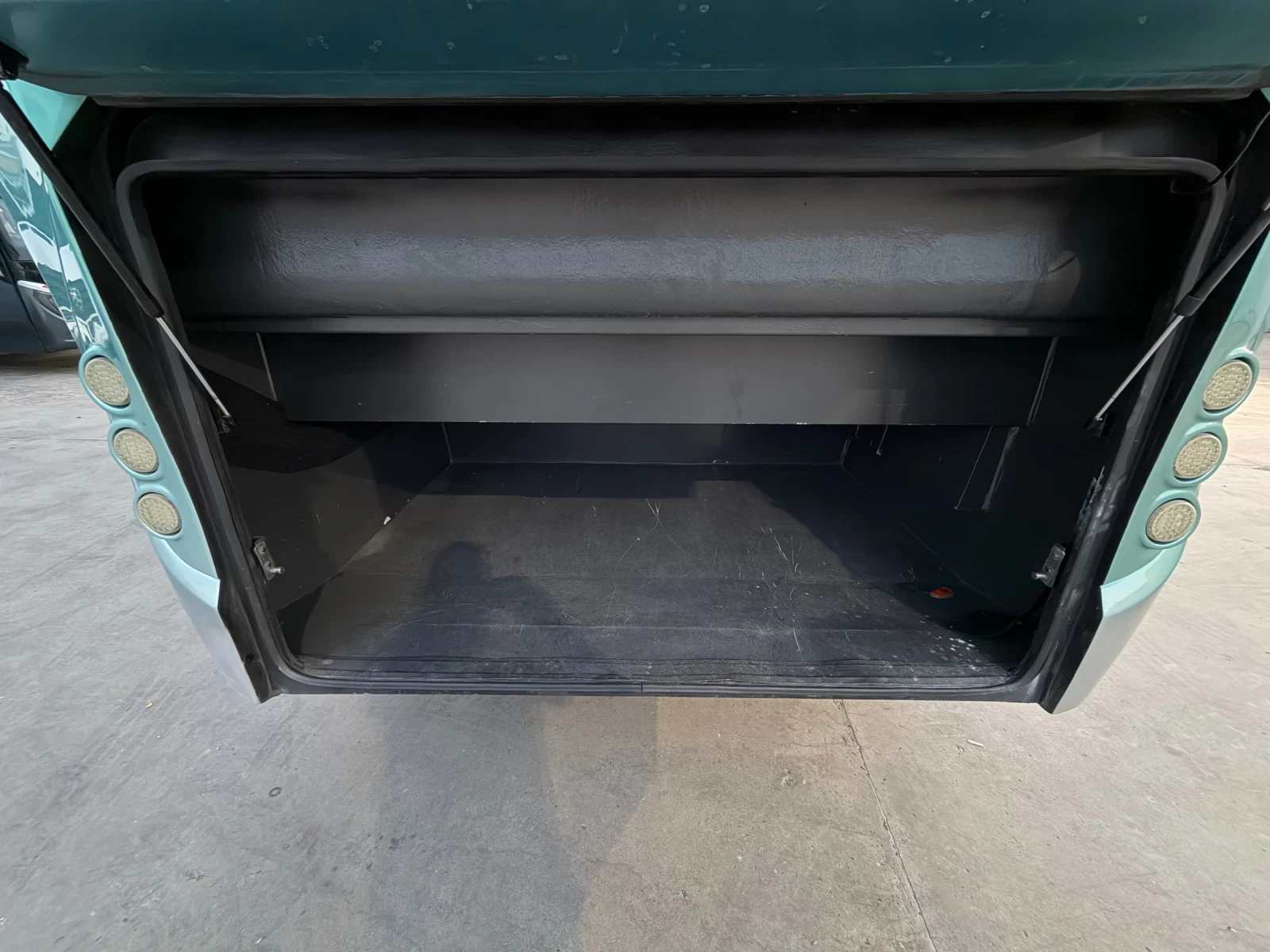 Iveco Daily 65C Unvi 30 места, снимка 11 - Бусове и автобуси - 55805848