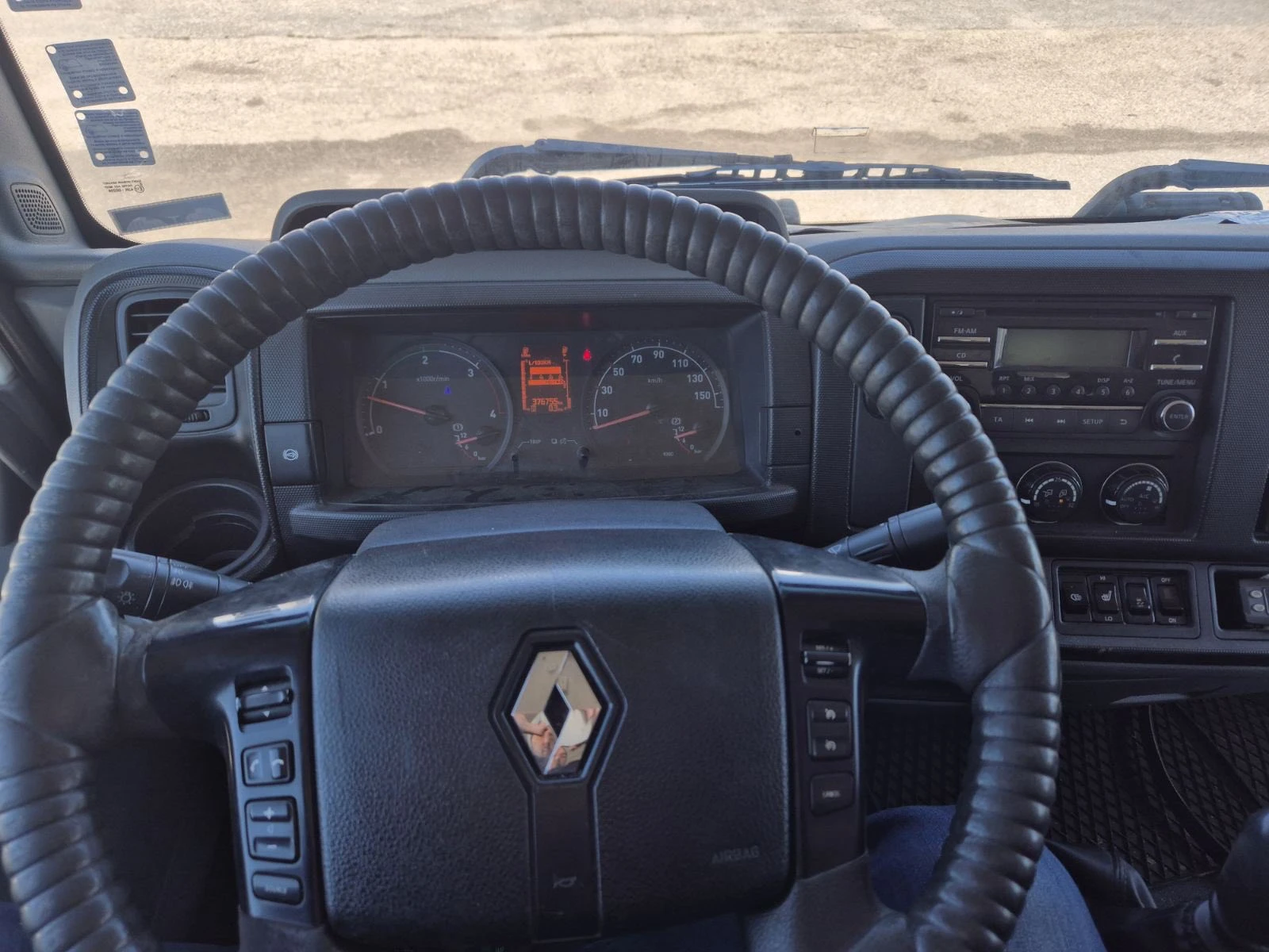 Renault D Хладилен 0-8 C/3.0DCI/177k.c./6MT/N2, снимка 8 - Камиони - 54420539