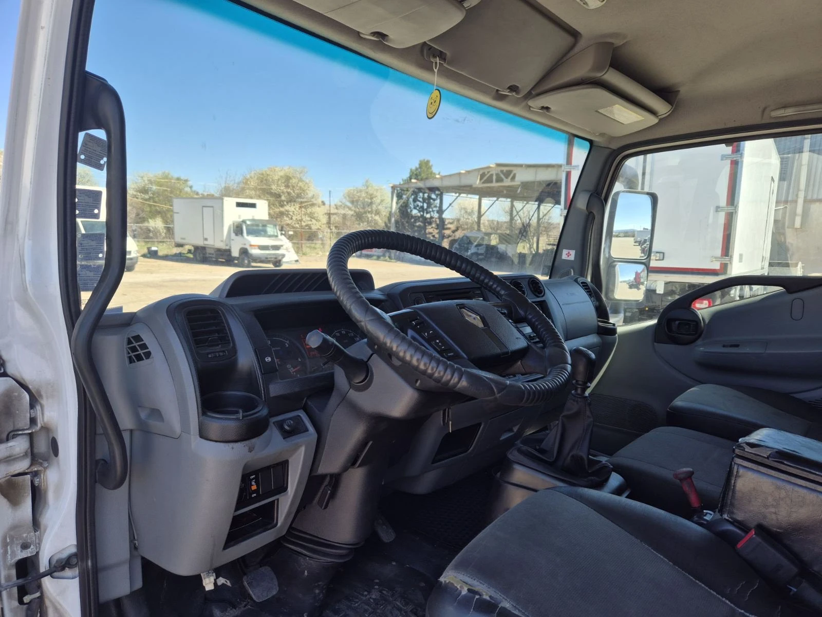 Renault D Хладилен 0-8 C/3.0DCI/177k.c./6MT/N2, снимка 7 - Камиони - 54420539