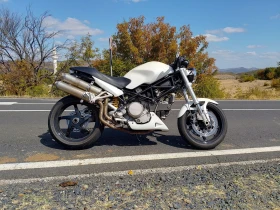     Ducati Monster S2R 800
