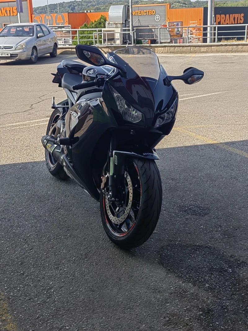 Honda Cbr SBR1000rr, снимка 4 - Мотоциклети и мототехника - 52802154