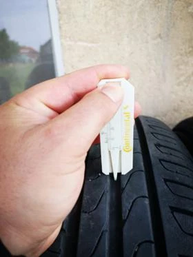 Гуми Летни 215/55R17, снимка 2