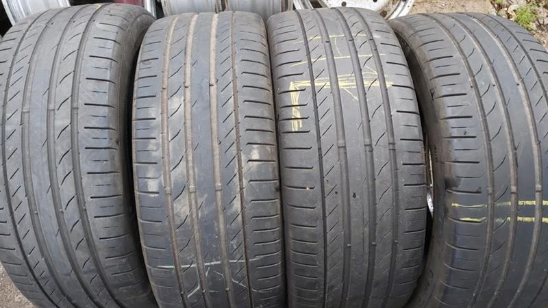 Гуми Летни 245/45R19, снимка 1 - Гуми и джанти - 29279698