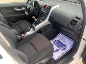 Toyota Auris 2.0 D4D 126кс, снимка 11