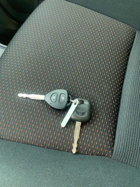 Toyota Auris 2.0 D4D 126кс, снимка 16