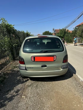 Renault Scenic, снимка 2